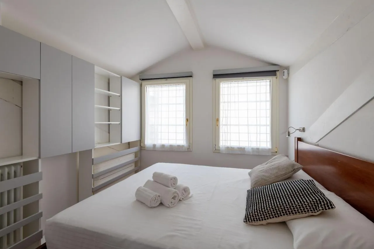 MIlano Apartments Voghera